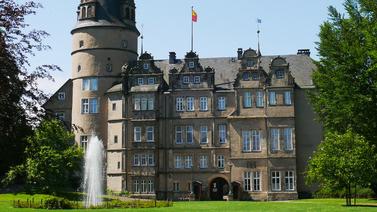 Bild zeigt Schlossanlage vom Residenzschloss Detmold