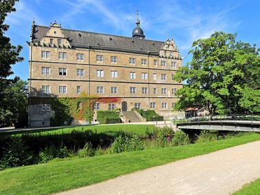 Bild zeigt das Schloss in Wolfsburg