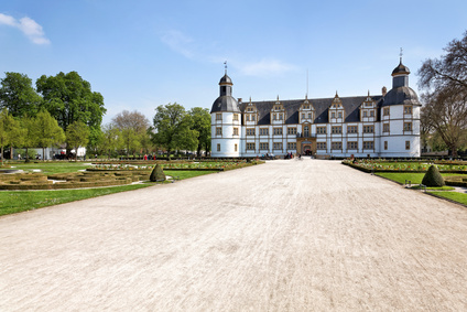Bild zeigt Park von Schloss Neuhaus